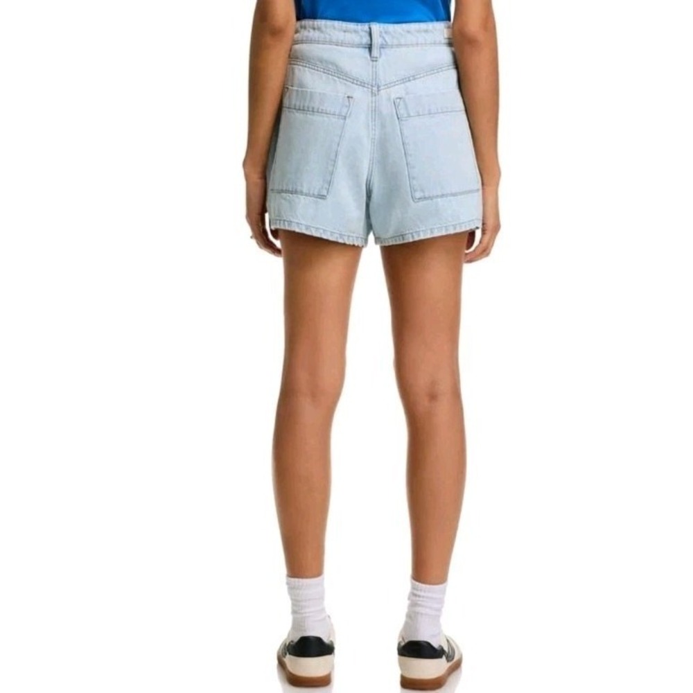 BlankNYC Women Pleated Denim Shorts Size 30 Light Wash Blue Pockets Drawstring - Picture 3 of 9